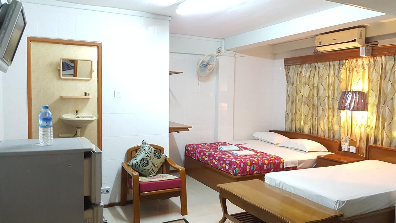 Chan Myae Guesthouse Янгон Экстерьер фото