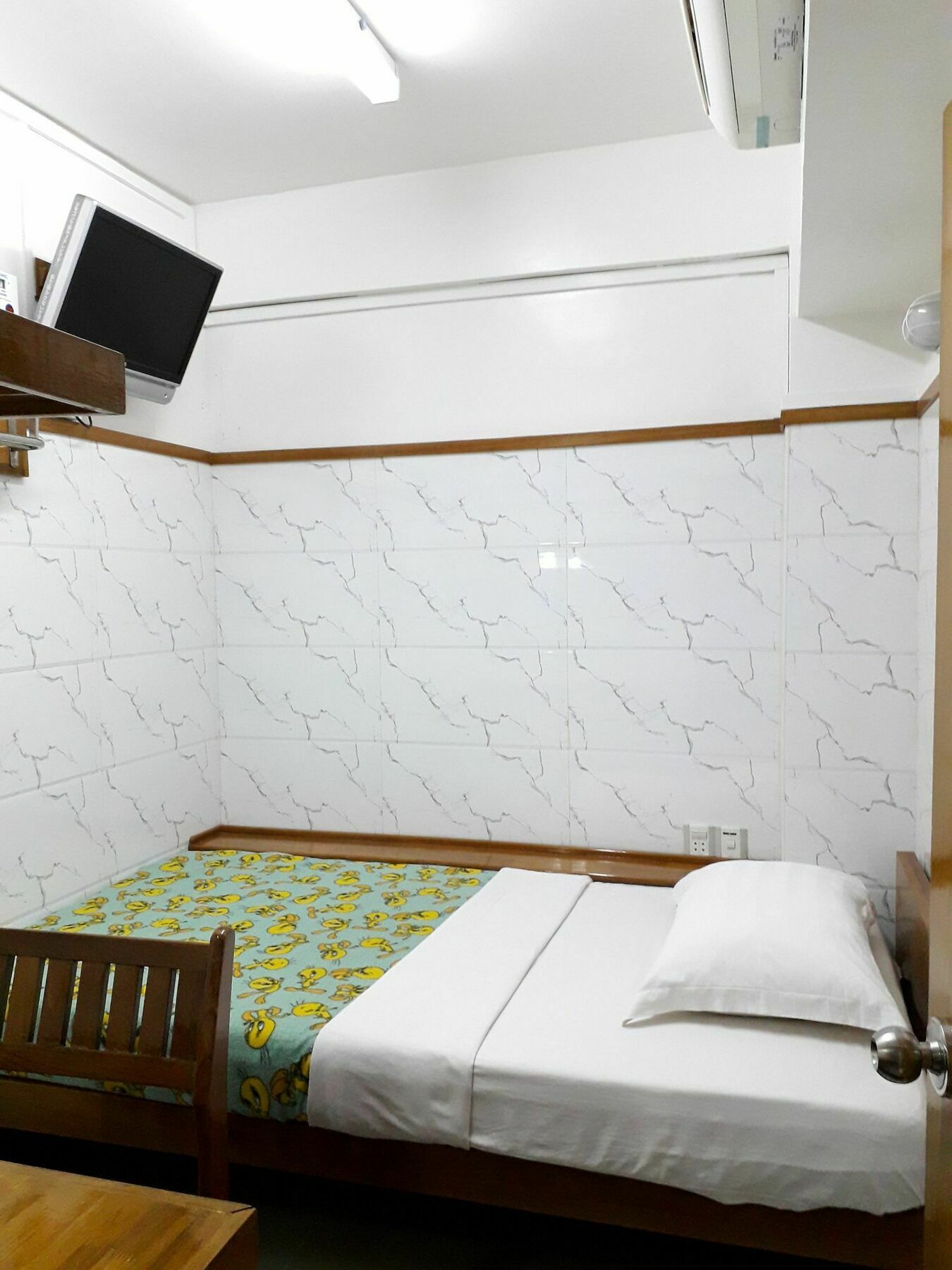 Chan Myae Guesthouse Янгон Экстерьер фото